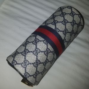 Gucci Bags - NWOT Gucci barrel Gucci Bags - NWOT Gucci barrel